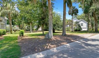 44 Sparwheel Ln, Hilton Head Island, SC 29926