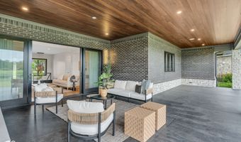3995 Chapel Hill Ct, Bargersville, IN 46106