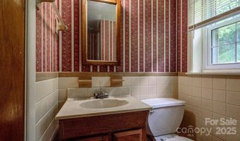 51 Bell Rd, Asheville, NC 28805