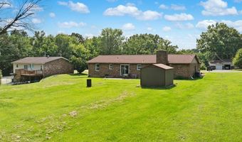 6409 Alpha Dr, Alton, IL 62002