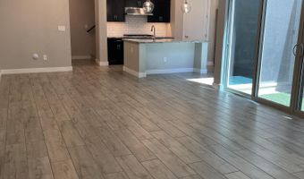 3855 S MCQUEEN Rd 21, Chandler, AZ 85286