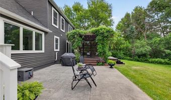 1914 12th Ave NE, Austin, MN 55912