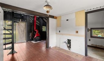 90-94 93 Upton Rd, Ashford, CT 06278