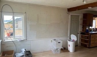 1572 Pebble Ln, Arcata, CA 95521