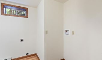 15 Spring Hollow Ln, Barre, VT 05641