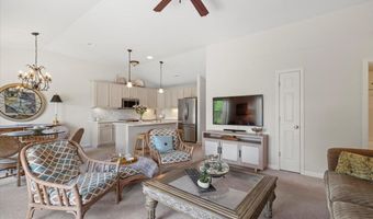 37 Governor Cir, Albany, NY 12208