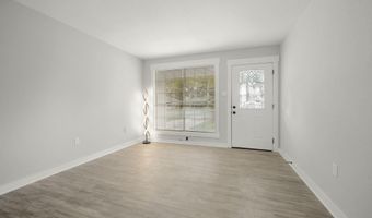 405 Cypress Dr, Baker, LA 70714
