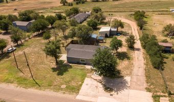 224 E WILLOW CREEK Dr, Amarillo, TX 79108