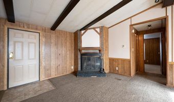 4738 PICCADILLY Dr, Cheyenne, WY 82001