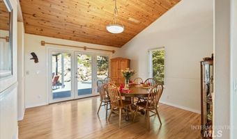 2064 S Stone Ridge Way, Boise, ID 83712