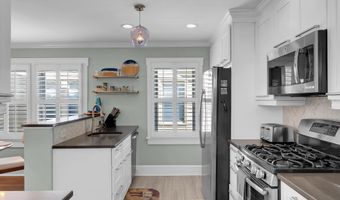 1110 Jeffrey St, Asbury Park, NJ 07712