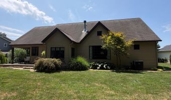 32 Red Maple Ct, Batesville, IN 47006