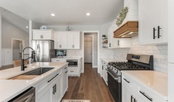 1332 W SALMON CADDIS Dr, Bluffdale, UT 84065