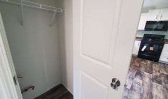 70 Shepherd Dr, Bangor, ME 04401