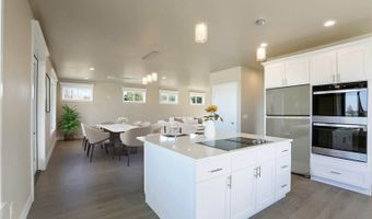 3706 W 3rd St, Anacortes, WA 98221