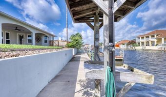 950 Bay St, Aransas Pass, TX 78336