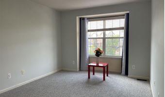 2806 Barclay Way, Ann Arbor, MI 48105