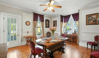 513 S Wayne St, Angola, IN 46703
