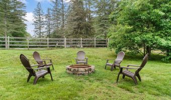 10 Pine St, Alton, NH 03809