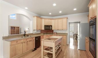 325 Highlands Ct, Alpharetta, GA 30022