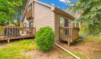 2003 Audubon Dr, Ann Arbor, MI 48103