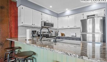 301 Pinnacle Inn Rd 3207, Beech Mountain, NC 28604