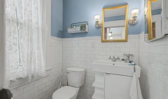 2928 E Stagecoach Trl, Apple River, IL 61001