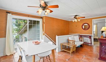 2684 LAKEVIEW Cir, Alford, FL 32420