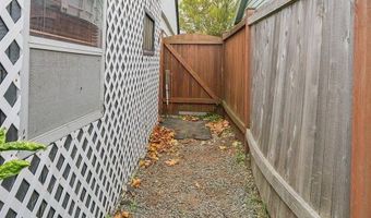 1612 22nd St, Anacortes, WA 98221