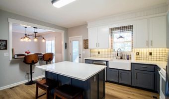 1439 HILL SPUN Rd, Alabaster, AL 35007