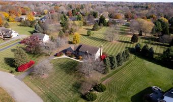 3682 Tanglewood Ct, Ann Arbor, MI 48105