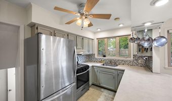 601 RIVERVIEW Rd, Claymont, DE 19703