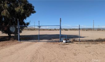 28210 Desert Vw, Apple Valley, CA 92308