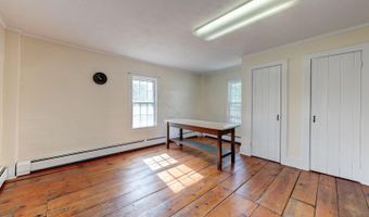 141 Dowd Ave, Canton, CT 06019