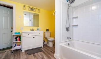 43 Deerfield Dr, Warwick, RI 02886