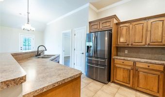 2001 Yukon Dr, Barling, AR 72923