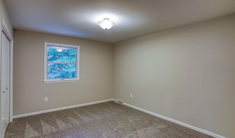 5 CROSSLEY Dr, Dover, DE 19901