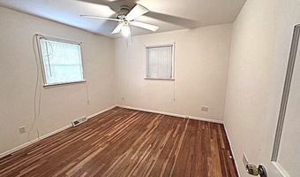 21 Eastwood Rd, Bridgeport, CT 06606