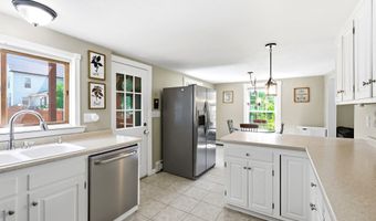 20 Webster St, Allenstown, NH 03275
