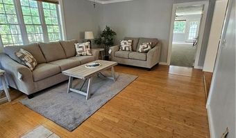 41 Park Ln, Coventry, RI 02816