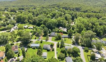 376 School Rd E, Asheville, NC 28803