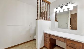 740 Fairway Ct, Augusta, KS 67010