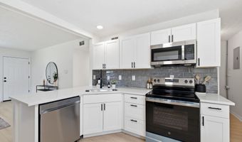 3286 Hilock Pl, Columbus, OH 43207