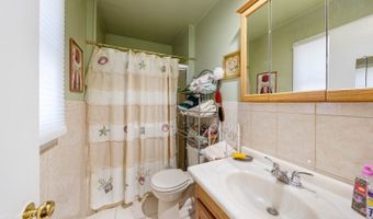 70 Northland Ln, Aberdeen Twp., NJ 07747