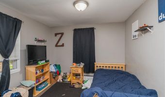 805 Farnum Pike, North Smithfield, RI 02896