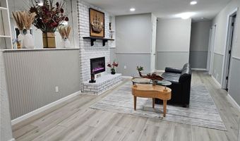 13804 Euclid Ct, Apple Valley, MN 55124