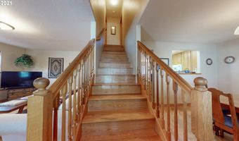 545 HASSETT St, Brookings, OR 97415