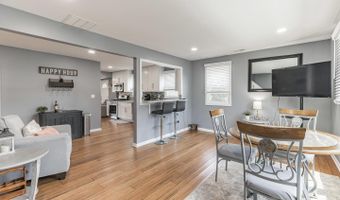 215 W GLOUCESTER Pike, Barrington, NJ 08007