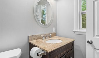 29 Birch Rd, Middleton, NH 03887