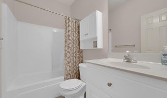 236 QUEENS GATE, Alabaster, AL 35114